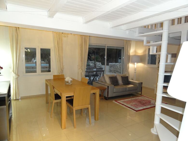Hotel Locations Des Alpilles