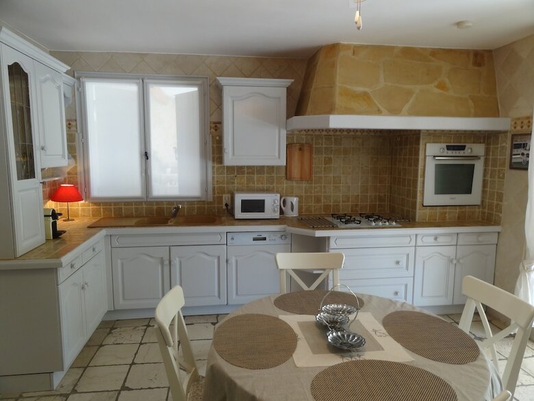 Hotel Locations Des Alpilles