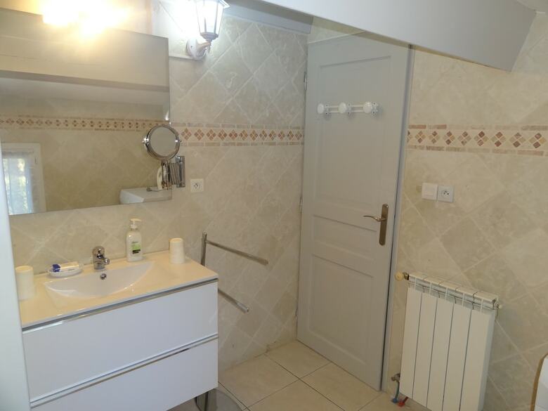 Hotel Locations Des Alpilles