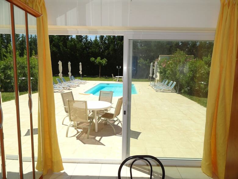 Hotel Locations Des Alpilles
