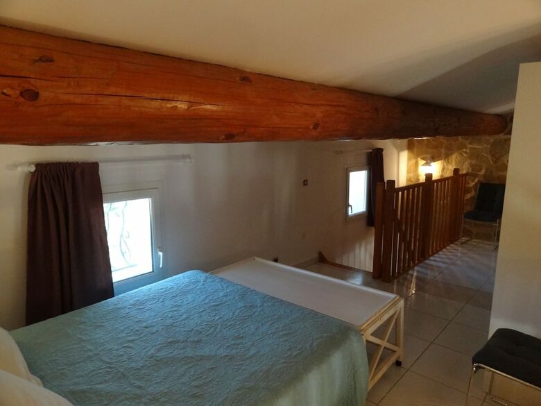 Hotel Locations Des Alpilles