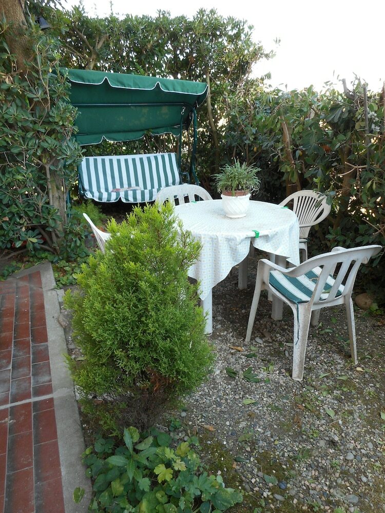 Hotel Maison De Dora B&B