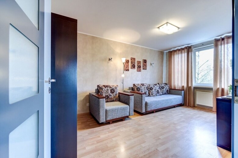 Ag Apartment Bolshevikov 5