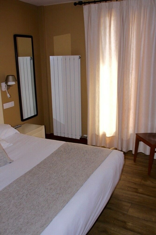 Aparthotel Tres Qui�ones