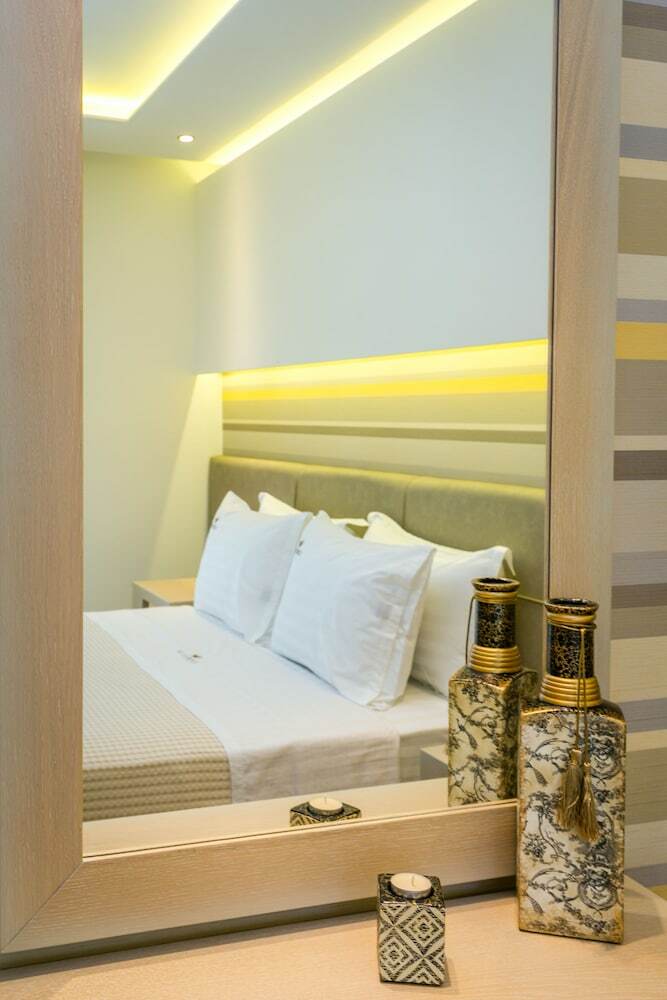 Hotel Lobelia Luxury Suites