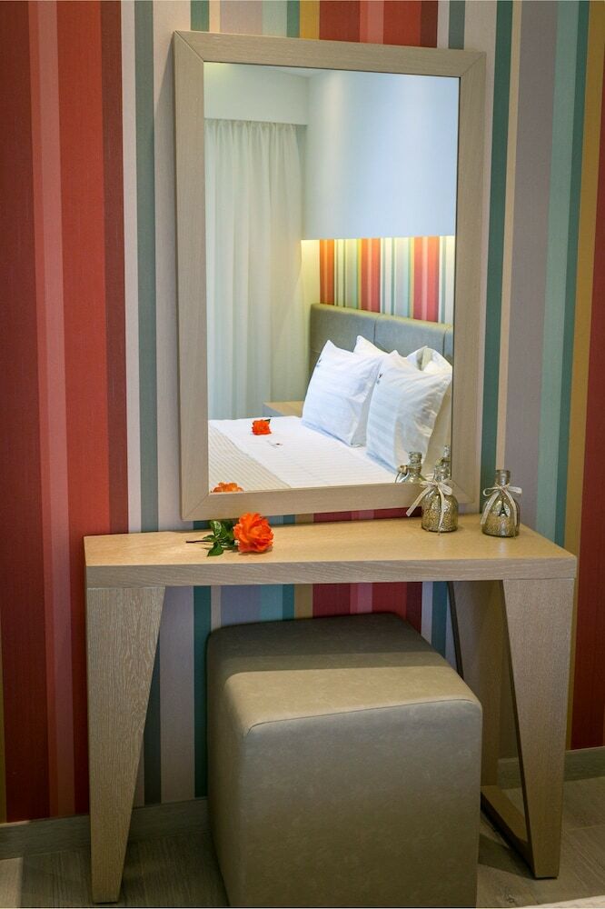 Hotel Lobelia Luxury Suites
