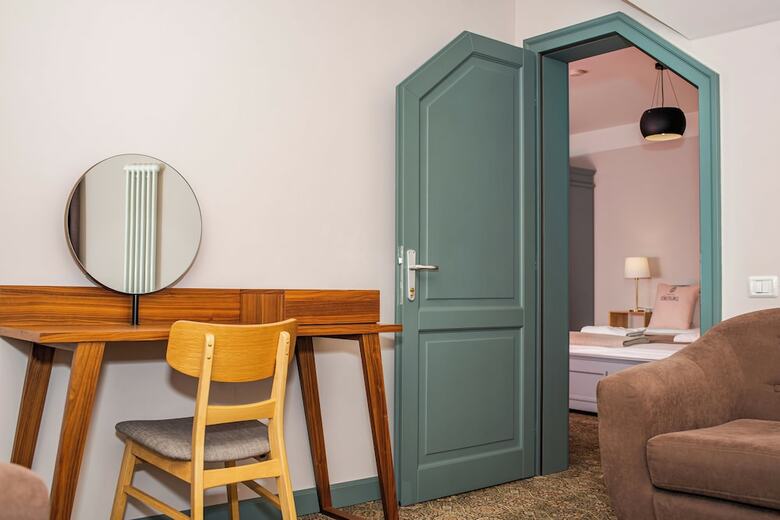 Hotel Conacul T�rzburg