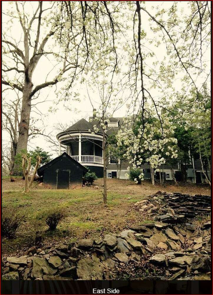 Hogan House At Rose Hill Bed And Breakfast