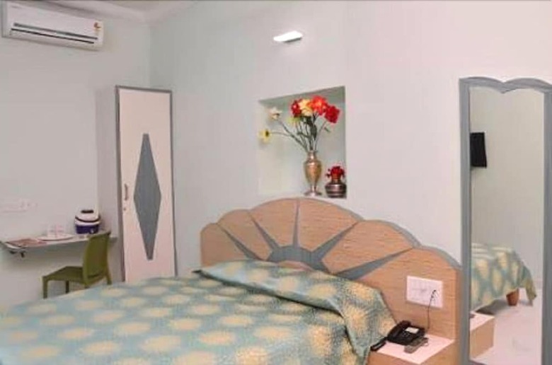 Hotel Shanti Mount Abu