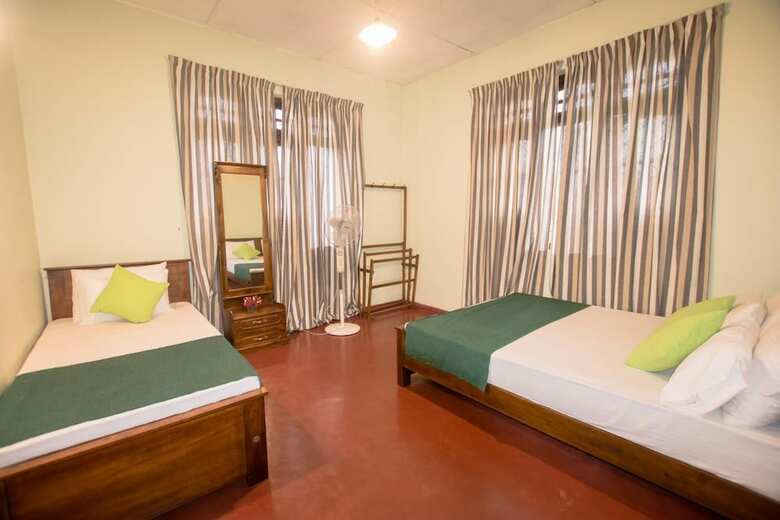 Hotel Kandyan Glory