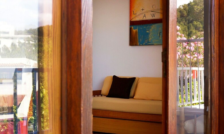 Granada Apartments Ibiza