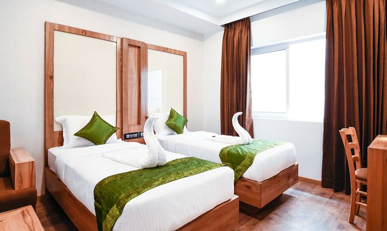 Hotel Treebo Vinayak In