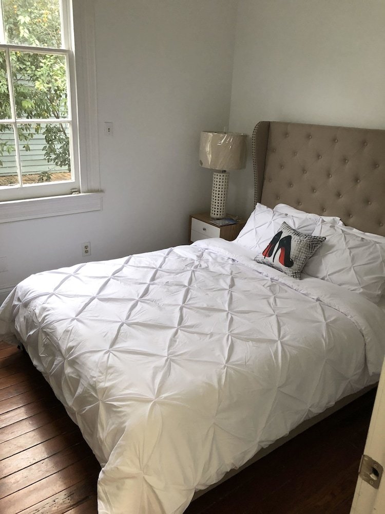 2br Ocean Drive. Newly Renovated
