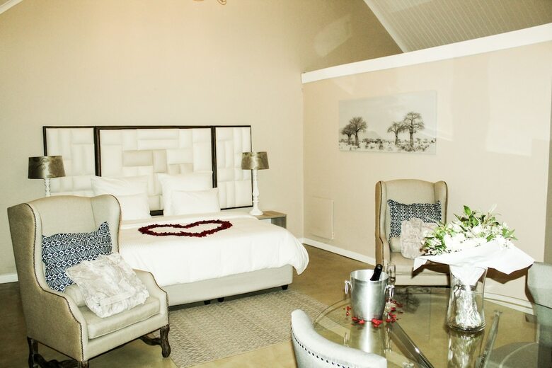 Mount Shekinah Country Hotel