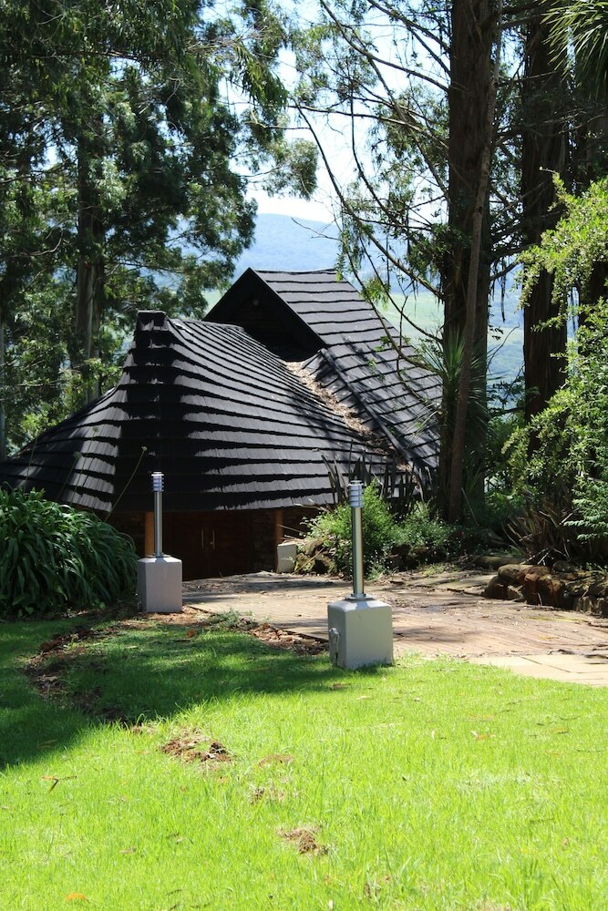 Mount Shekinah Country Hotel