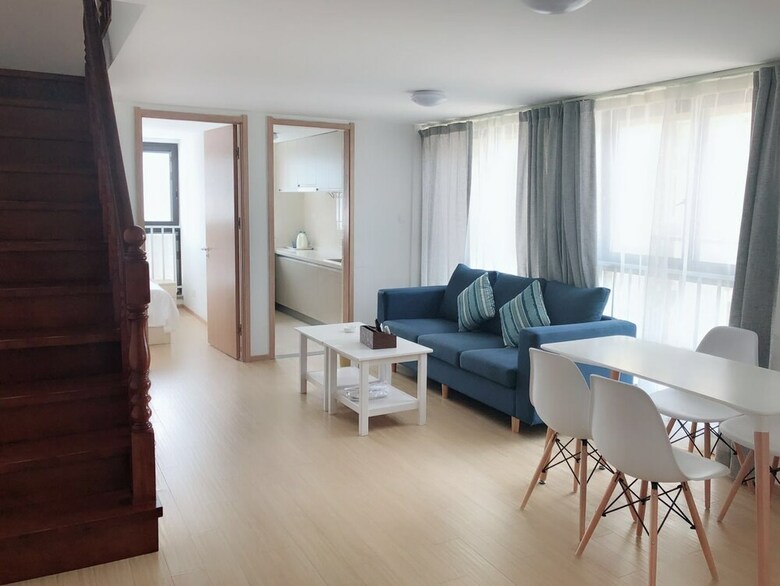 Apartments International Tomo