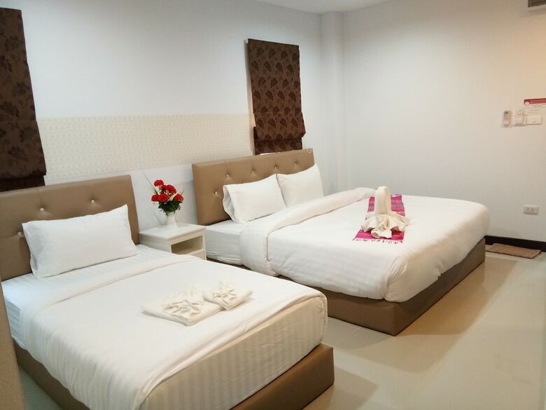 Baanthanthip Hotel