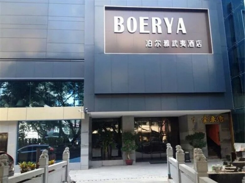 Boerya Hotel