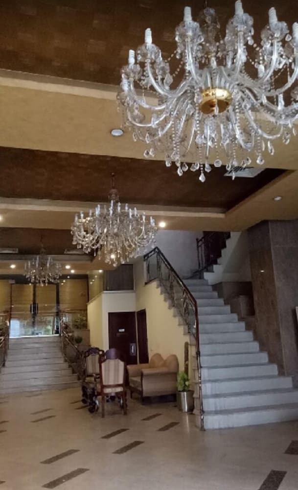 Shalimar Tower Hotel