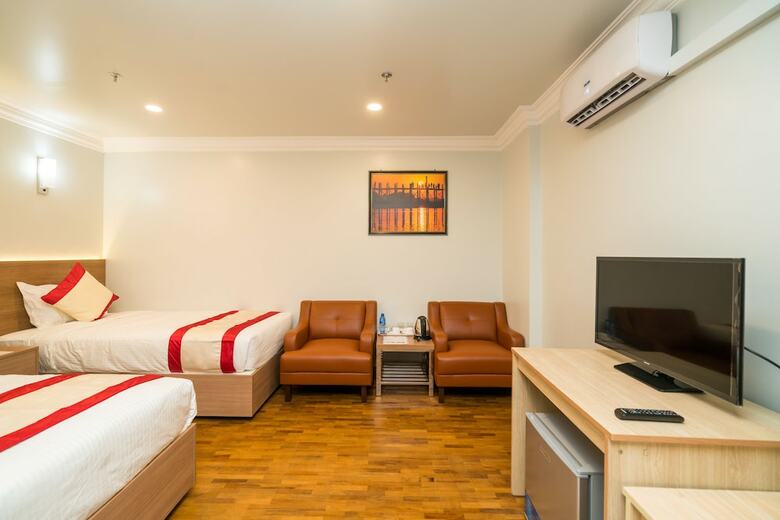 Sakura Hotel