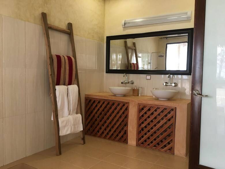 Kikoi Boutique Hotel