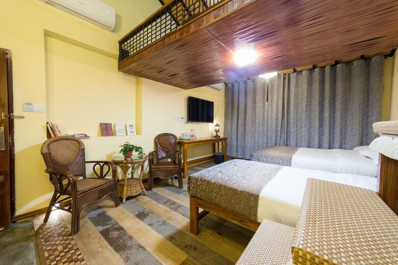 Hotel Hemu Shantang Street
