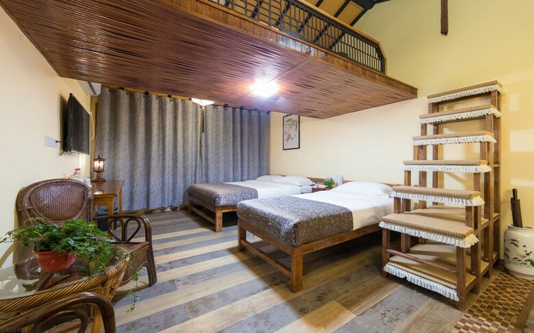 Hotel Hemu Shantang Street