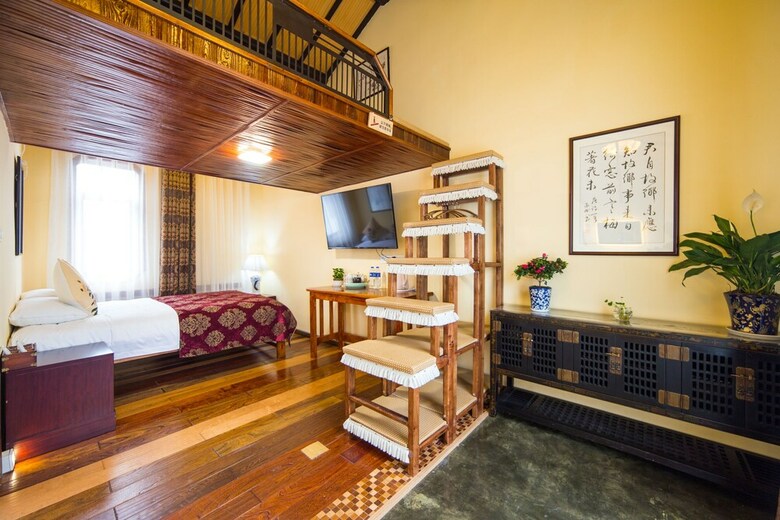 Hotel Hemu Shantang Street
