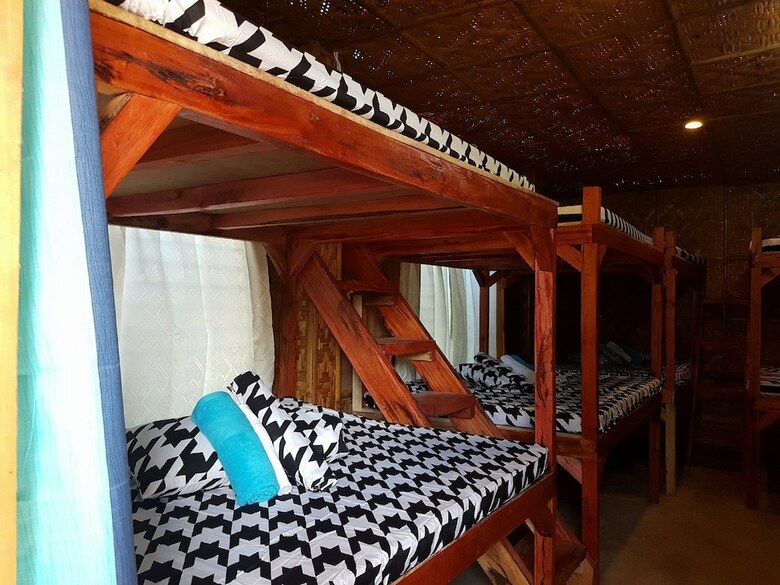 Hostal Double J Hotel And Restaurant