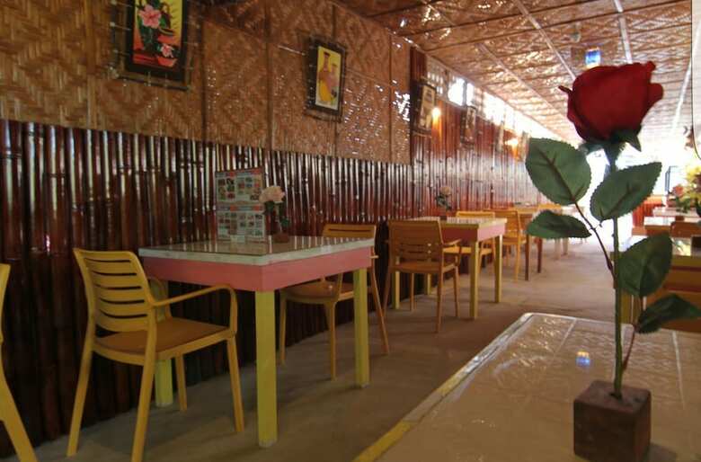 Hostal Double J Hotel And Restaurant