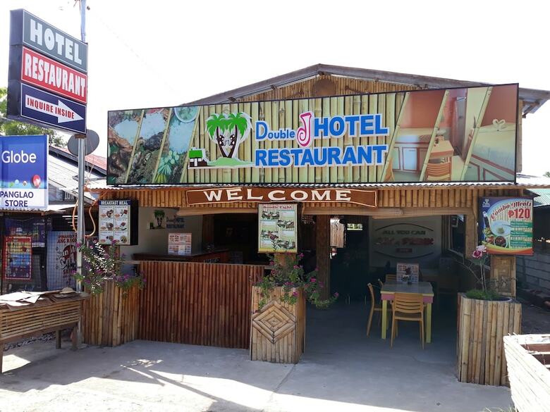 Hostal Double J Hotel And Restaurant