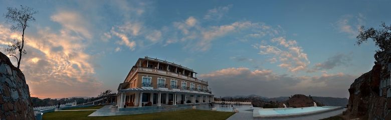 Hotel Fateh Safari Lodge