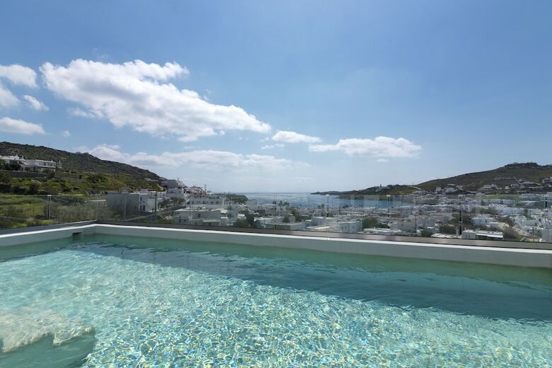 Apartamentos Amperian Mykonos Suites