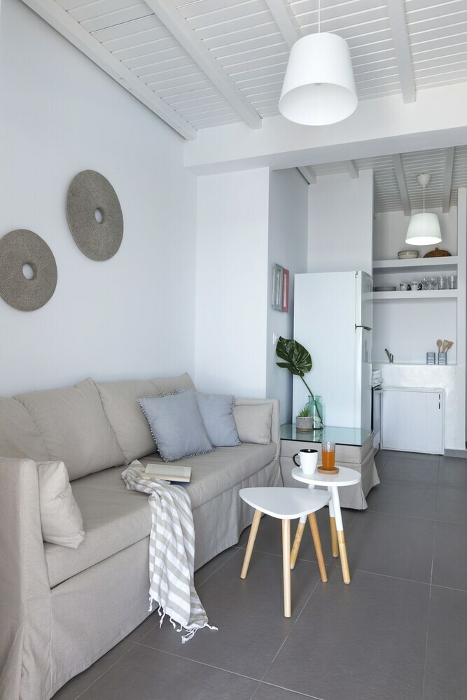 Apartamentos Amperian Mykonos Suites