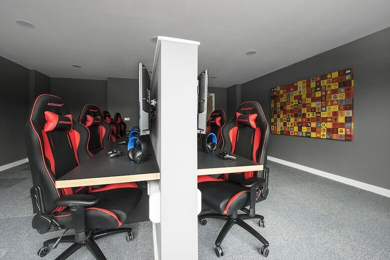 Hostal Austen House - Campus Accommodation