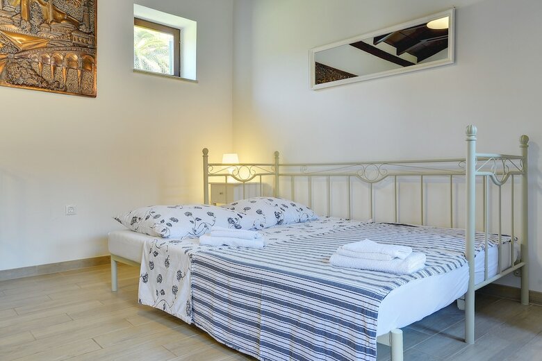 Diego Apartments