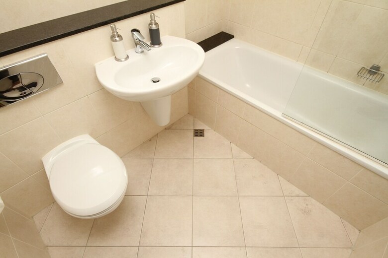 Luxury Asgard Road Apartment