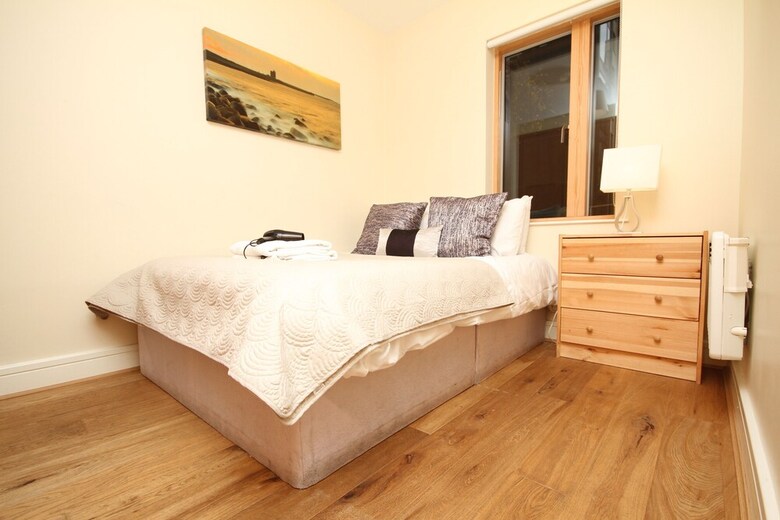 Luxury Asgard Road Apartment