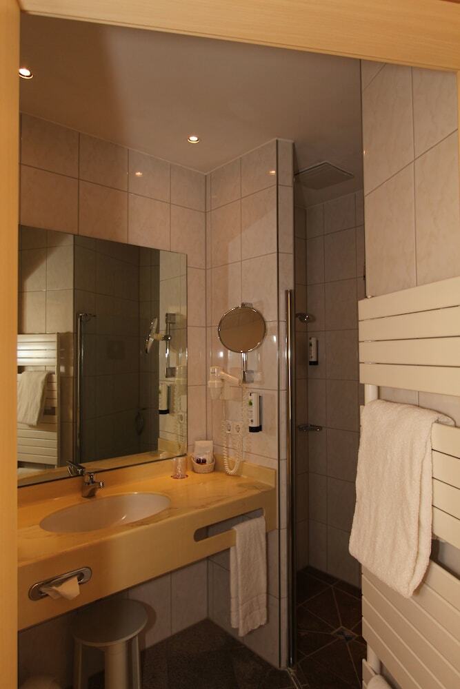 Hotel Jott Wie J�ger
