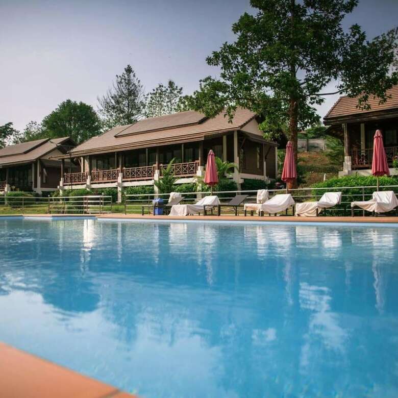Hotel Phubachiang Golf & Resort Pakse