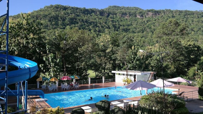 Hotel Phubachiang Golf & Resort Pakse