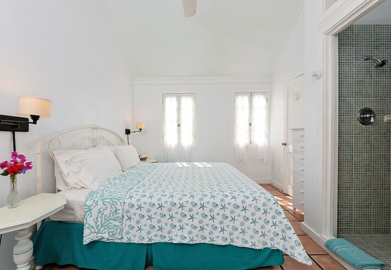 At Home In The Tropics B&B