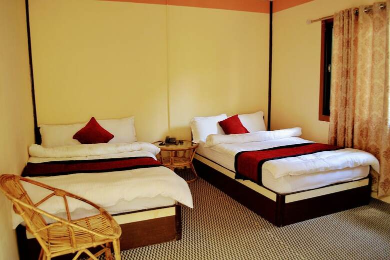 Hotel Zambala Halesi Resort