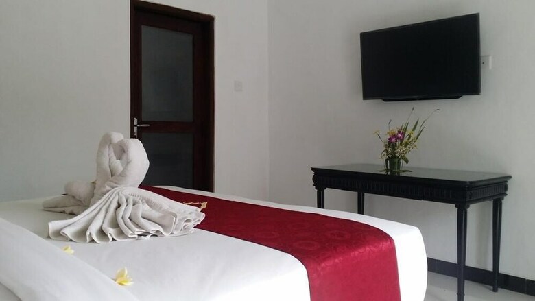 Bed & Breakfast Palm Bamboo Hotel