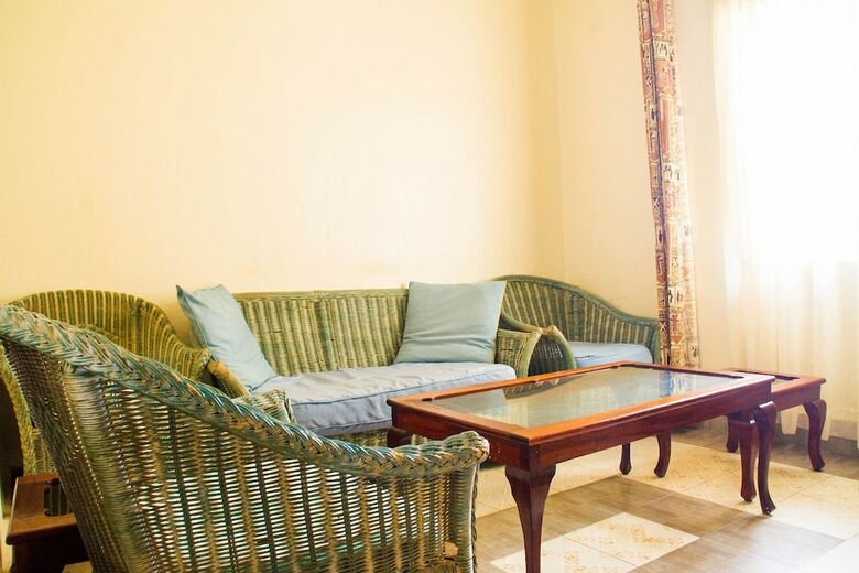 Hotel Rukungiri Inn