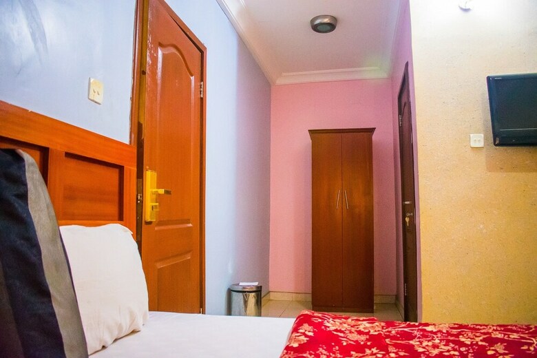 Golden Destiny Hotel Limited