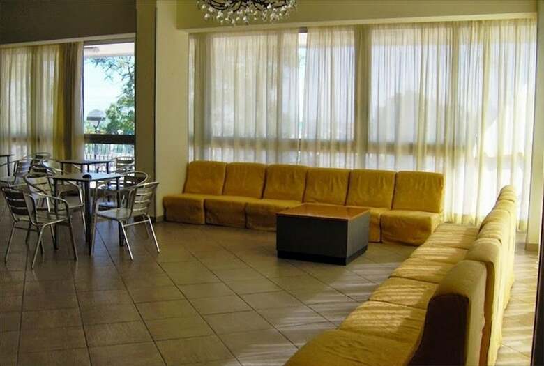 Hotel Moja