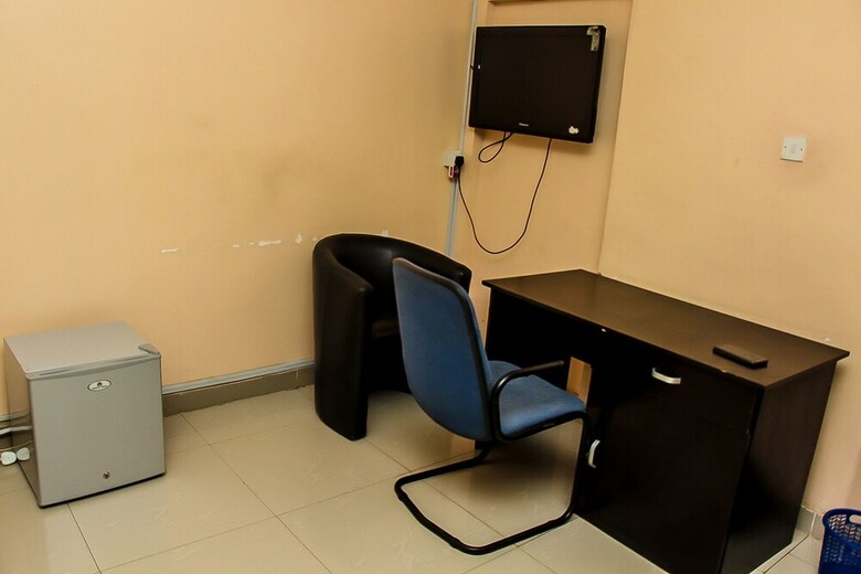 Hotel Choiceville Suites