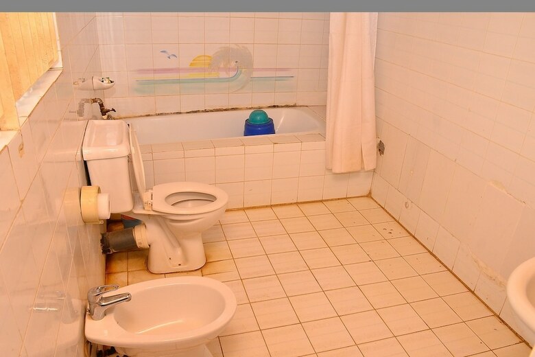 Hotel Bbs Diamond Suites