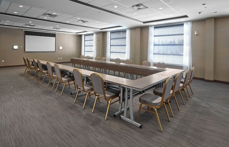 Aparthotel Element Edmonton West